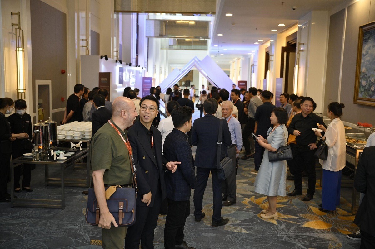 Thành công của chuỗi sự kiện hội thảo và triển lãm ALP 2021 - 2022 gợi mở nhiều góc nhìn về tương lai không gian sống Việt Nam 41 Thành công của chuỗi sự kiện hội thảo và triển lãm ALP 2021 - 2022 gợi mở nhiều góc nhìn về tương lai không gian sống Việt Nam